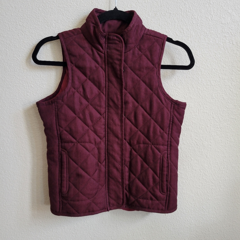 Magellan Girls Sleeveless Burgundy Zip Up Vest W Diamond Pattern Girls Sz Large